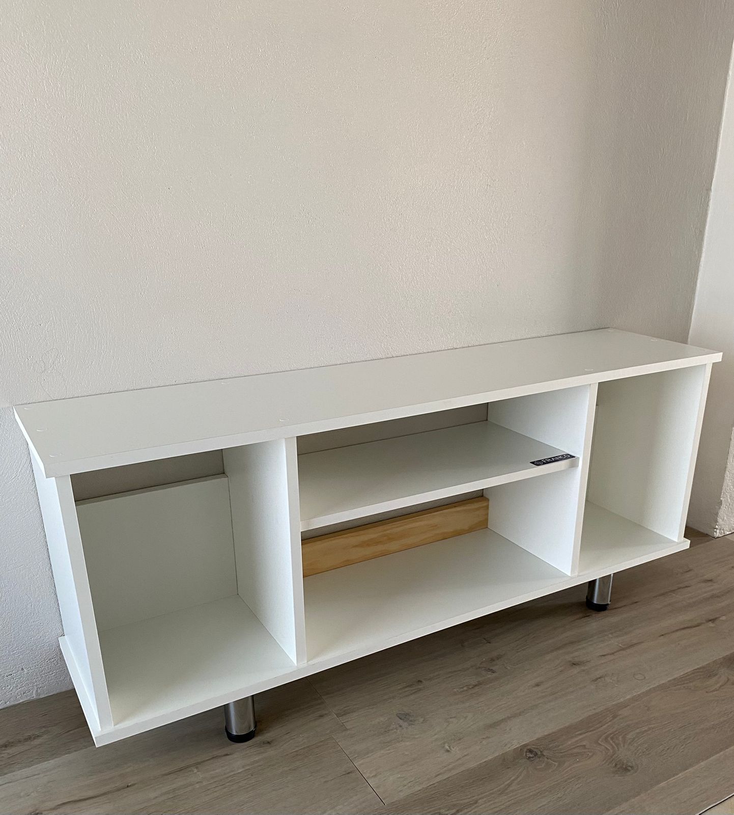 Mueble TV 130L 1E abierto - Imagen 4