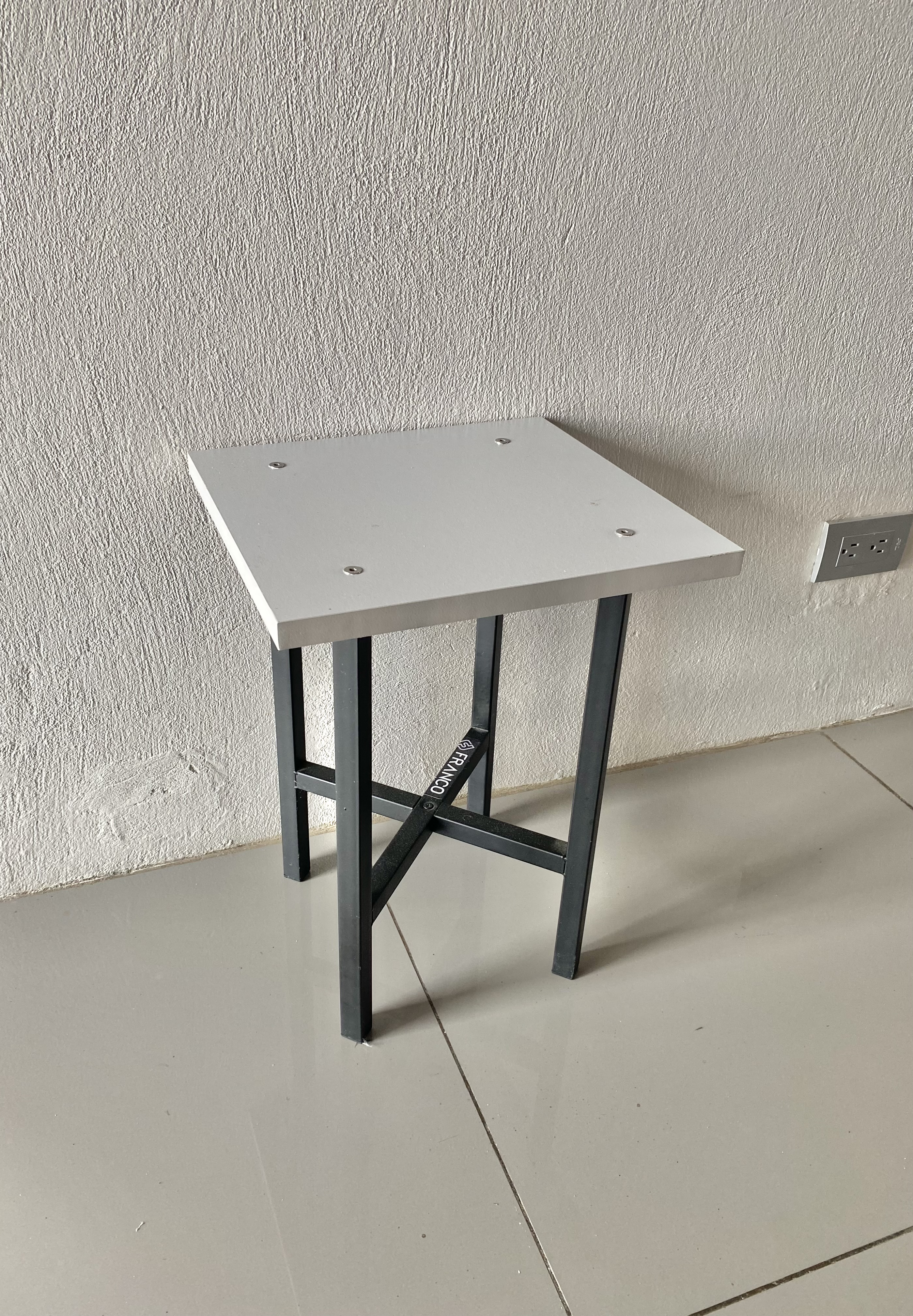 Mesa base Router 30x30 S  - Imagen 2