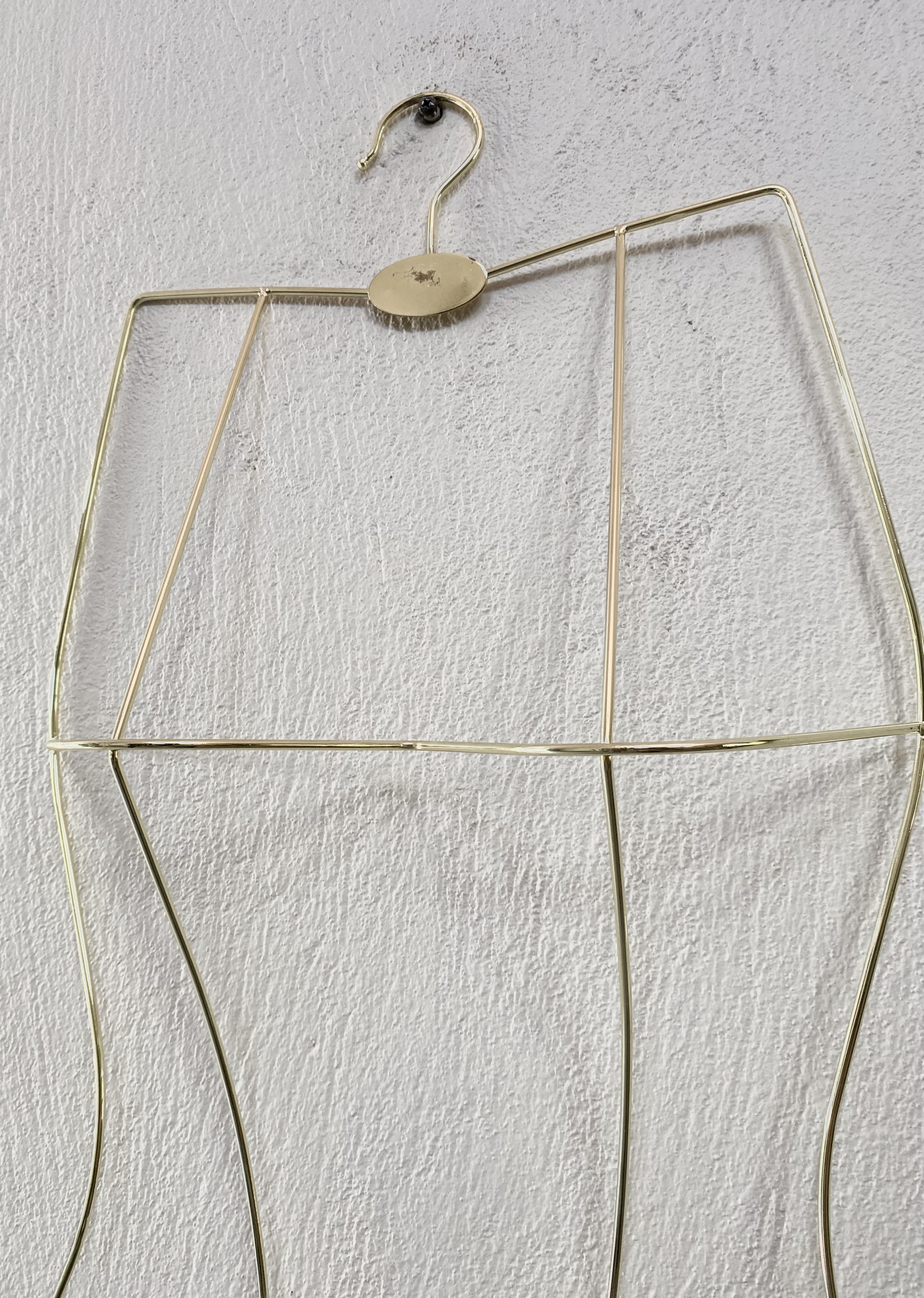 Silueta Alambre Femenina 70 cms altura - Imagen 2