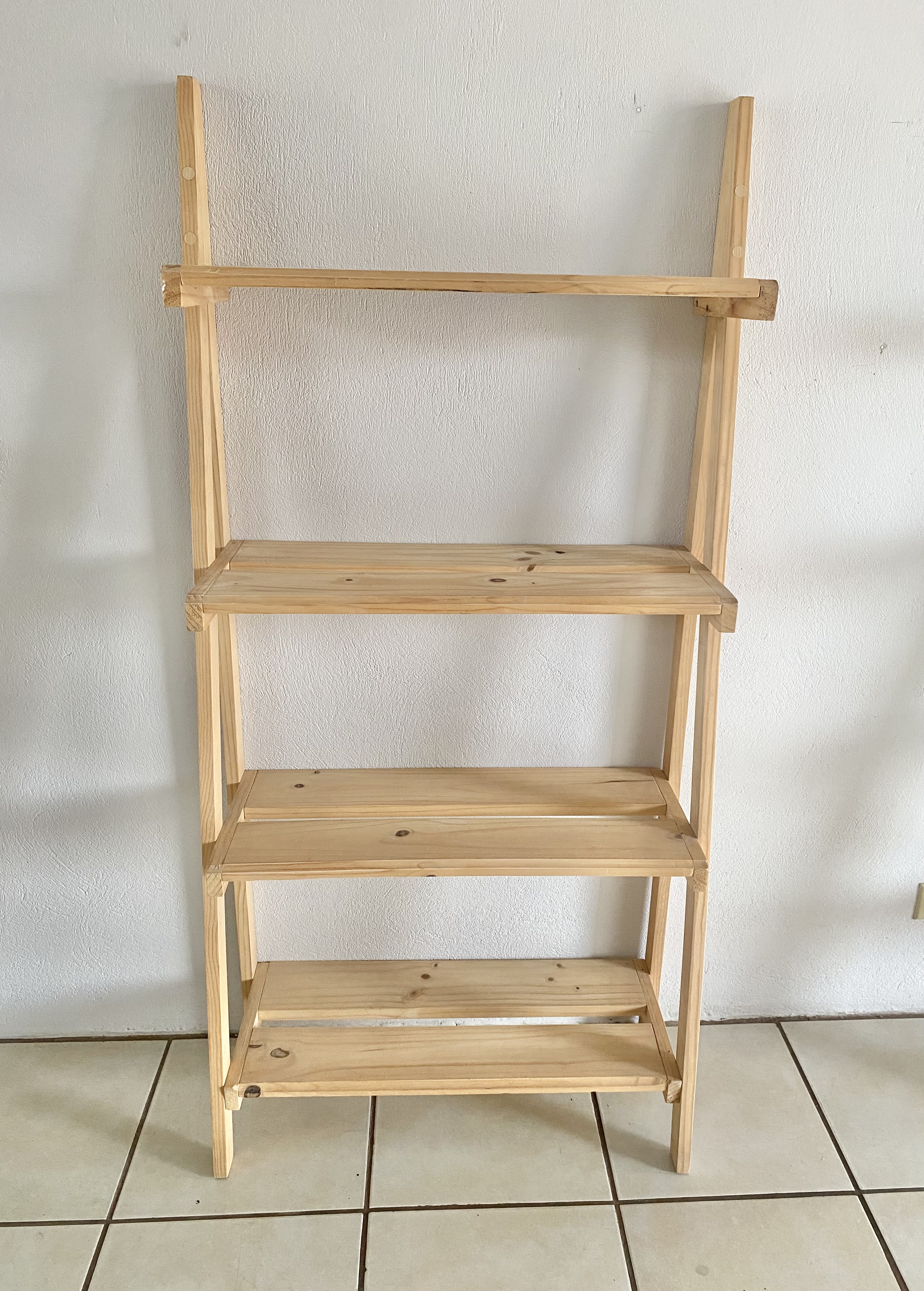 Estantería Pino Natural 63L 4E (usada) - Imagen 2